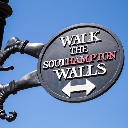 Settle Southampton - Stylish Self Check-In Rooms & Self Catering Suites Eksteriør billede