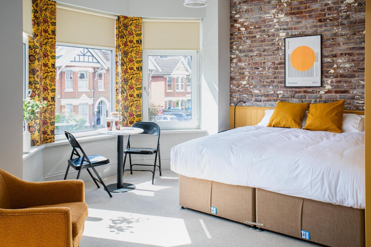Settle Southampton - Stylish Self Check-In Rooms & Self Catering Suites Eksteriør billede